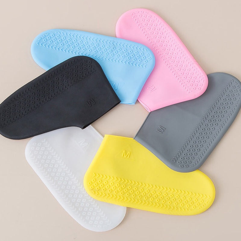 🔥 Stop Soaked Sneakers! Heavy-Duty Rain Shoe Covers – Anti-Slip & Fold Into Your Bag 🌧️