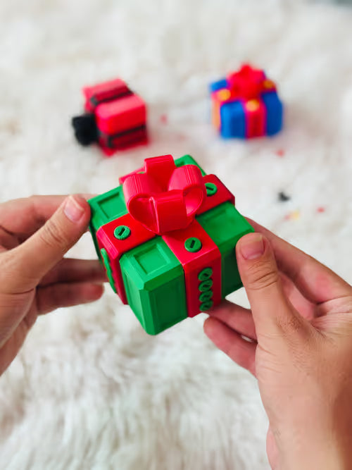 🎁 The Prank Box – Hilarious Screw Challenge with Middle Finger Surprise 🤪🖕 Perfect Gag Gift for All Occasions!
