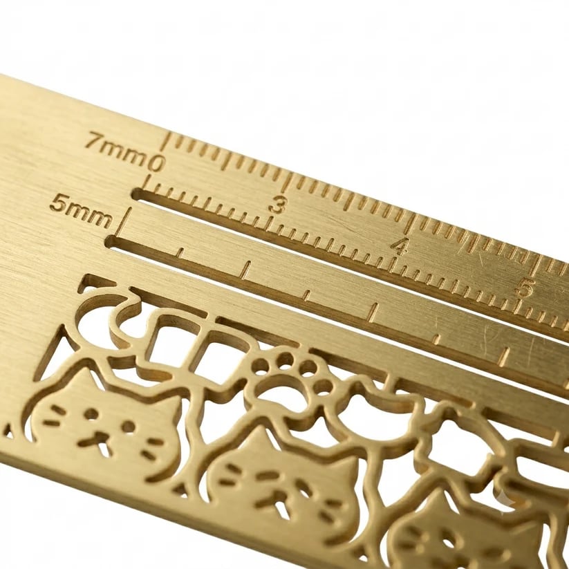 🐱📏Cute Hollow Cat 2-in-1 Brass Bookmark Ruler